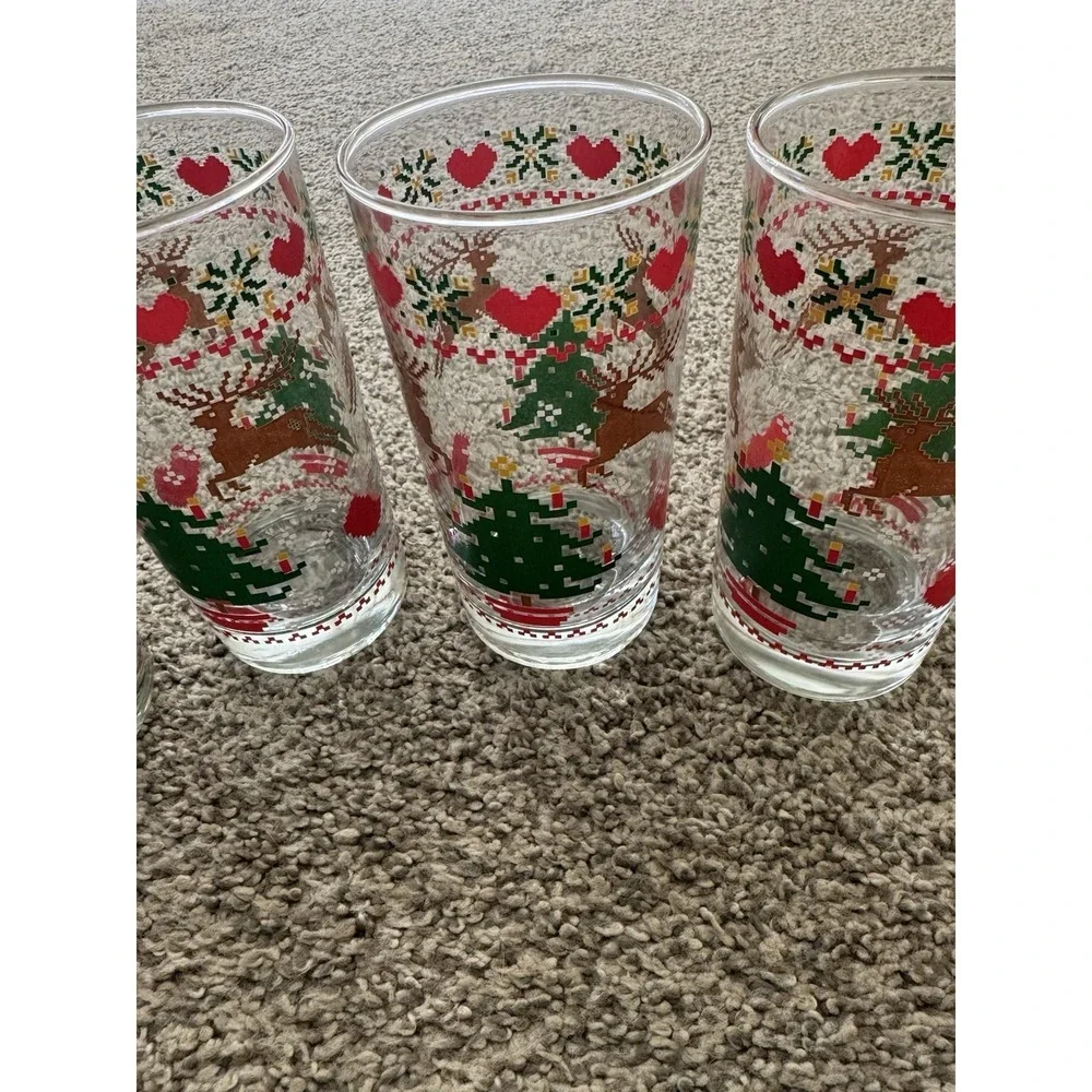 Vintage CHD 1984 Cross Stitch Christmas Tumbler Glass With Trees Reindeer Hearts